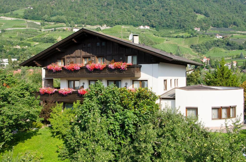 Bed and Breakfast Haus Christl Lana Zewnętrze zdjęcie