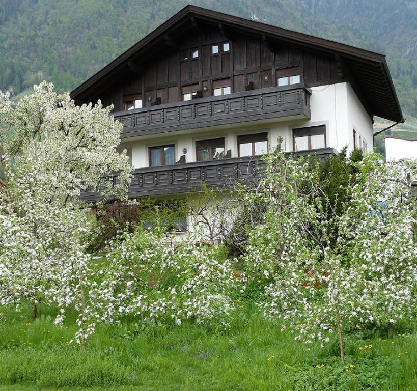 Bed and Breakfast Haus Christl Lana Zewnętrze zdjęcie